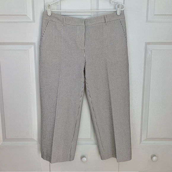 REITMANS Black and White Striped Cropped Pants Women’s Size 10 Regular - Picture 1 of 7